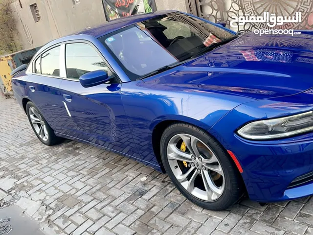 شارجر خليجي موديل 2019 بيها صبغ بنيد ونصف جاملغ اثر بطش بدون اي تصليح بارد او معجون شرط الفحص