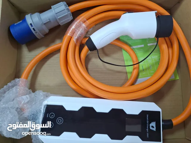 شواحن سيارات كهربائيّة وتركيب نقاط شحن وصيانه شواحن اربد شارع البتراء مقابل اربد مول
