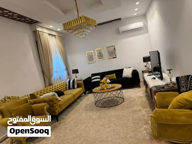 1100 m2 More than 6 bedrooms Apartments for Rent in Tripoli Al-Karuba