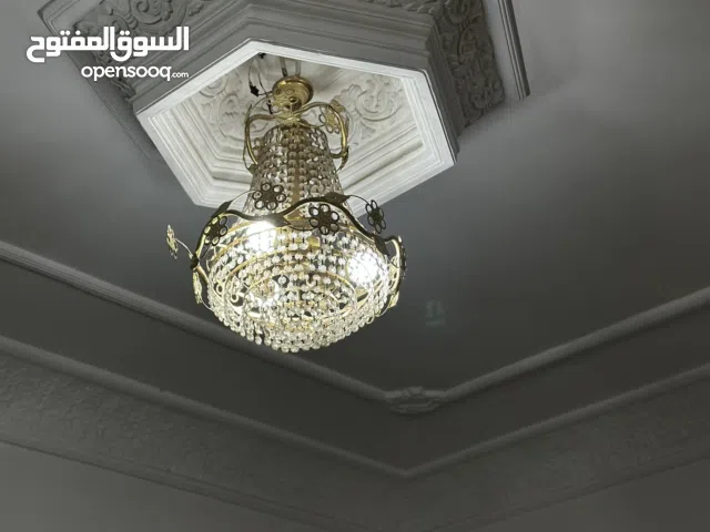 ثريا مستعملة للبيع