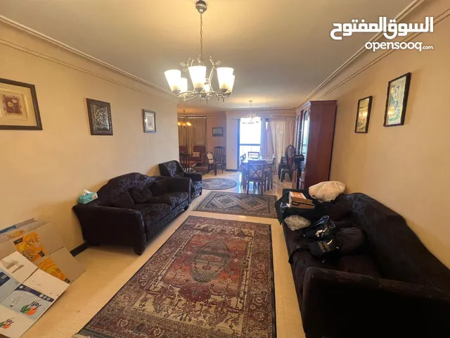 171 m2 3 Bedrooms Apartments for Sale in Alexandria Laurent