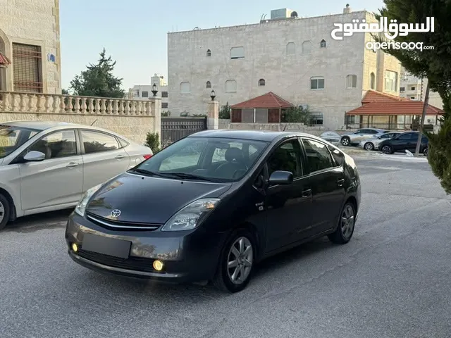 Used Toyota Prius in Amman