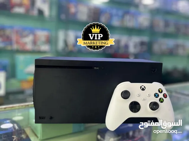 Xbox Series X بحالة ممتازه 1000 GB