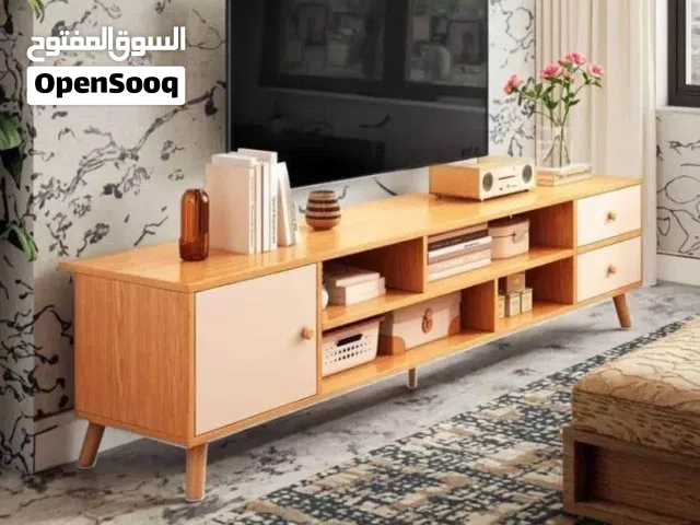 طقم مزنون مع طاولة وسط