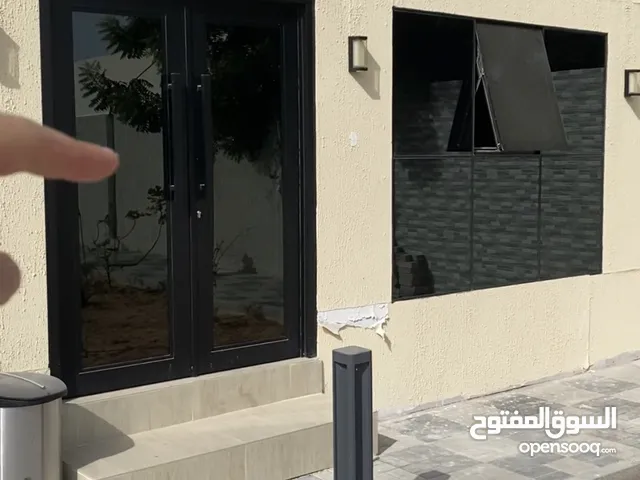 باب و شباك المنيوم