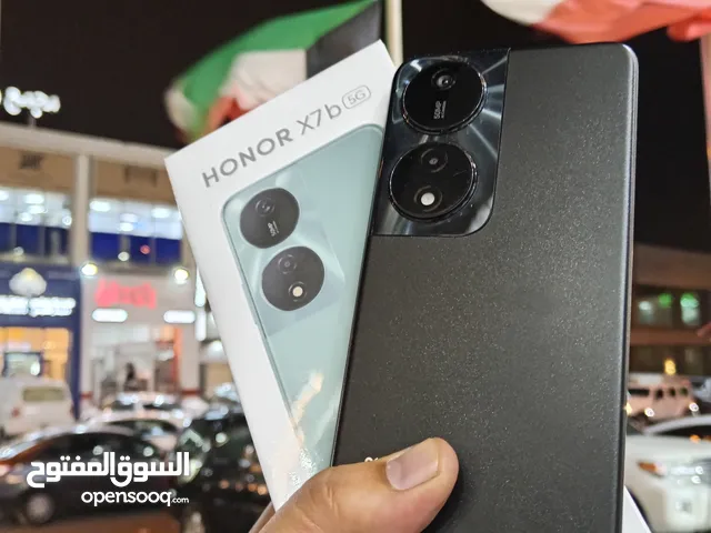 Honor Honor 7X 256 GB in Mubarak Al-Kabeer