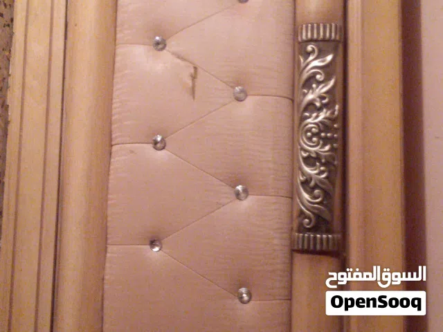 سرير للبيع مستعمل بي حاله جيدء