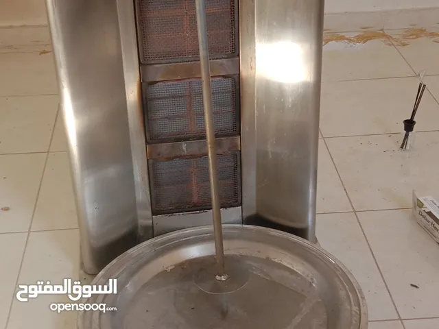مكينة شاورما شبه جديد