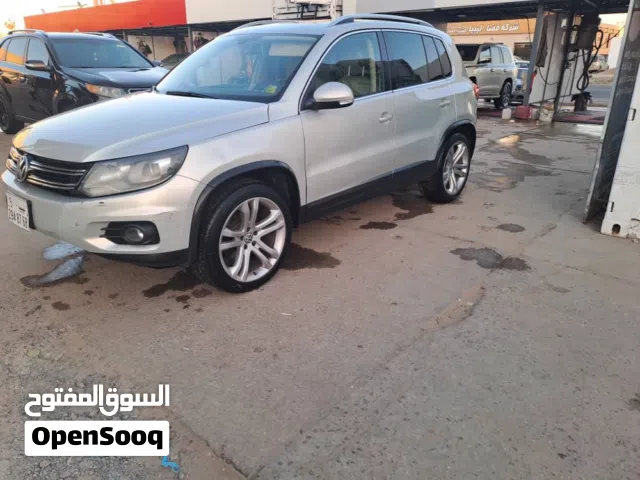 تيقوان محبوبة الجميع سيارة مميزة قمة في النضافة ربي ايبارك. موديل 2013. 2014