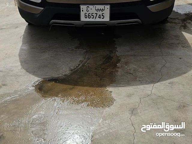 Hyundai Santa Fe 2014 in Benghazi