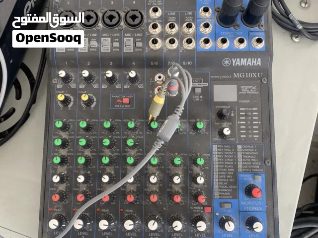 Yamaha mg10xu mixer اصلي وبحالة الوكالة