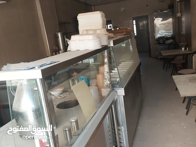 عدة مطعم شعبي و سناكات