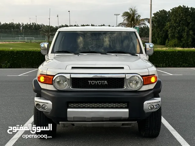 Toyota FJ 2014 in Sharjah