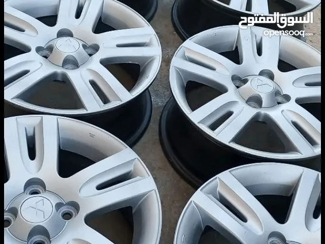 مطلوب جنط لانسر نفس يلي بالصورة الأصلي