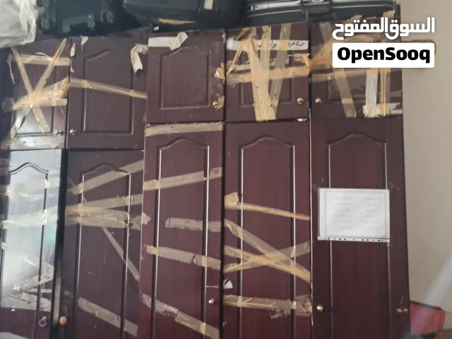 للبيع خزانة غرفة نوم بسعر 600 ألف ريال يمني