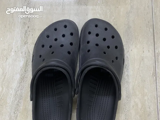 45 Slippers & Flip flops in Amman