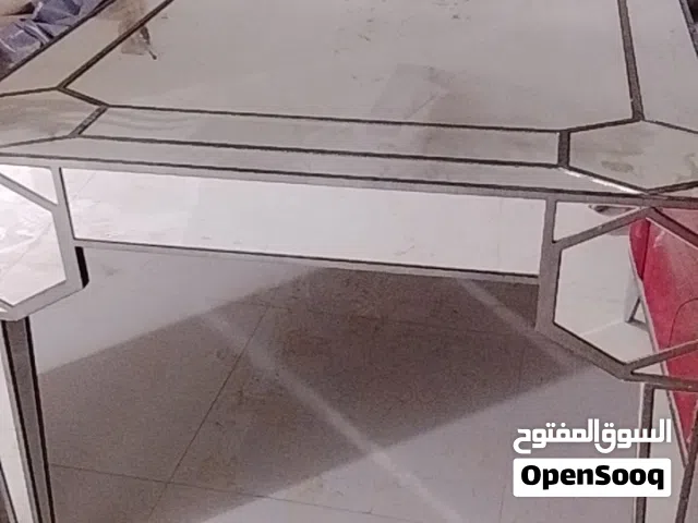 تم تخفيض السعر طاولة طعام زجاجية كبيرة وثقيلة تتحمل البوفيه مع 4 كراسي