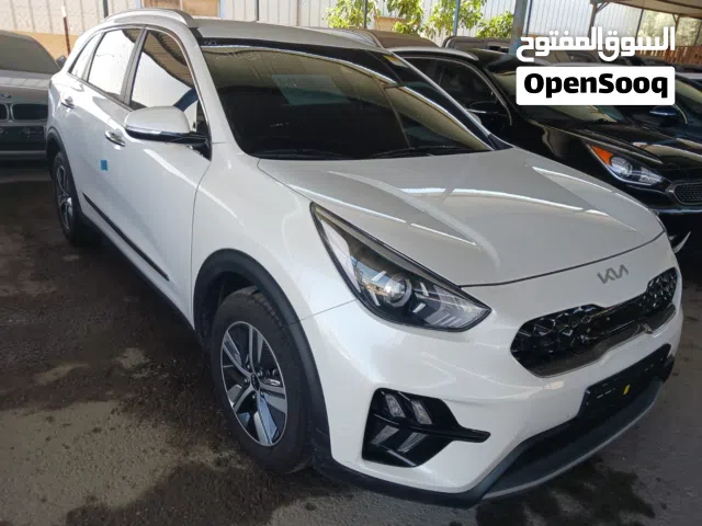2022 كيا نيرو EX Touring