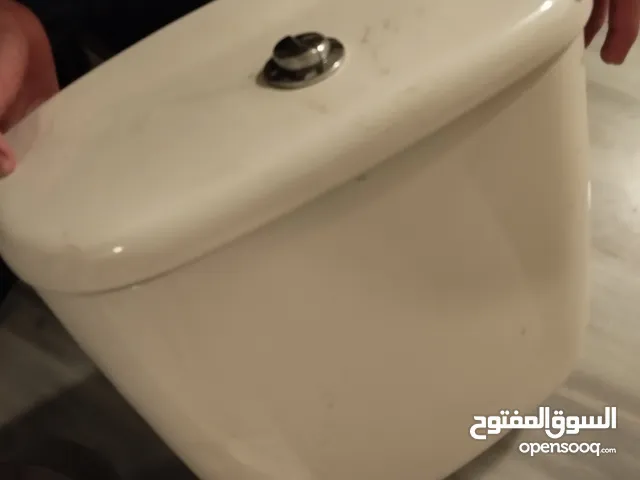 اطقم حمامات بحالة جيدة جدا للبيع