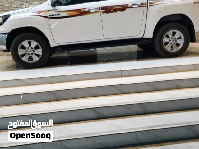 2019 Toyota Hilux GLX