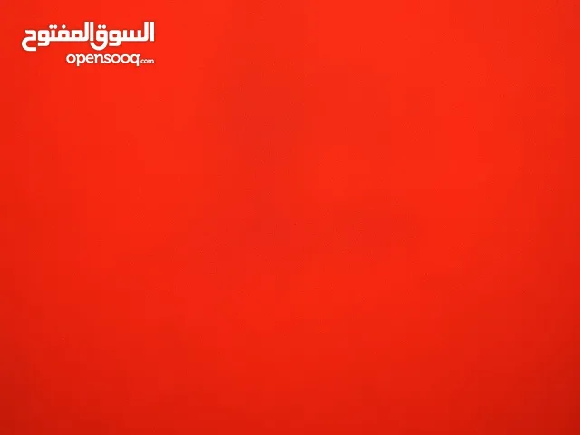 هملايا جوكليت فحل حيوان نضيف متعلم على الدراي فود والتر بوكس عمرة سنة ونص حيوان اليف وبسرعة يتعود