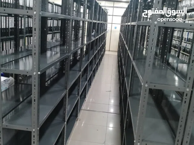 ارفف تخزين معدني