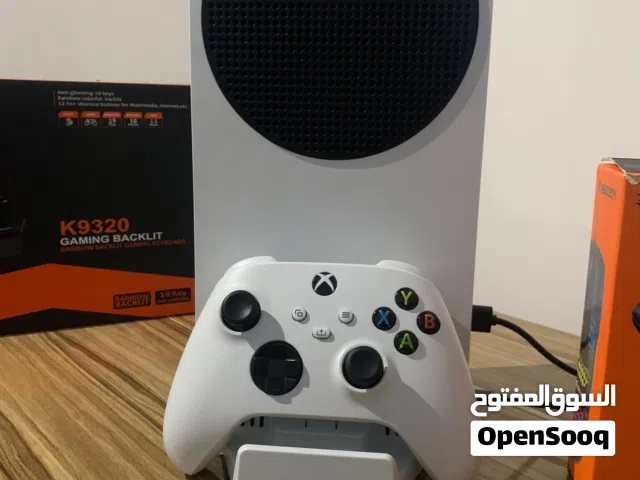 شباب.. للبيع جهاز Xbox Series S  (استخدام نظيف وشرط الفحص).