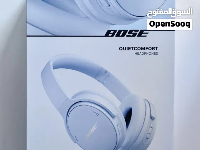 للبيع سماعة Bose QuietComfort 45 اللون الأزرق السماعة جديدة بالكامل وبالكرتونة الأصلية مع الختم
