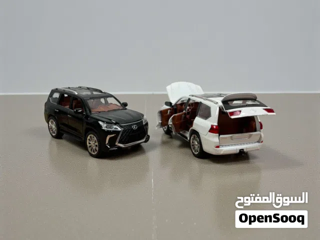 سيارة حديد لكزز حجم كبير