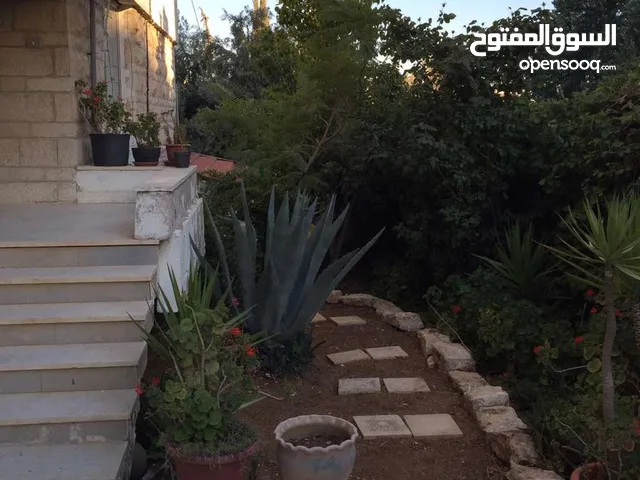 400 m2 More than 6 bedrooms Villa for Sale in Amman Mecca Street