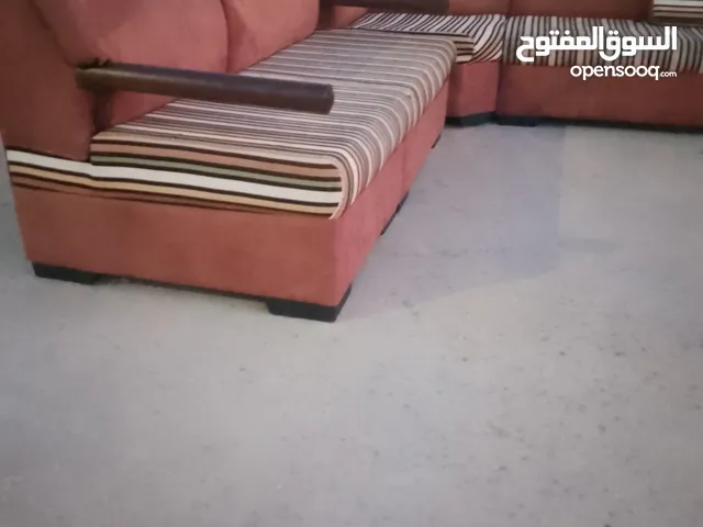 كورنر تفصيل 11 مقعد خشب سويد وايادي زان