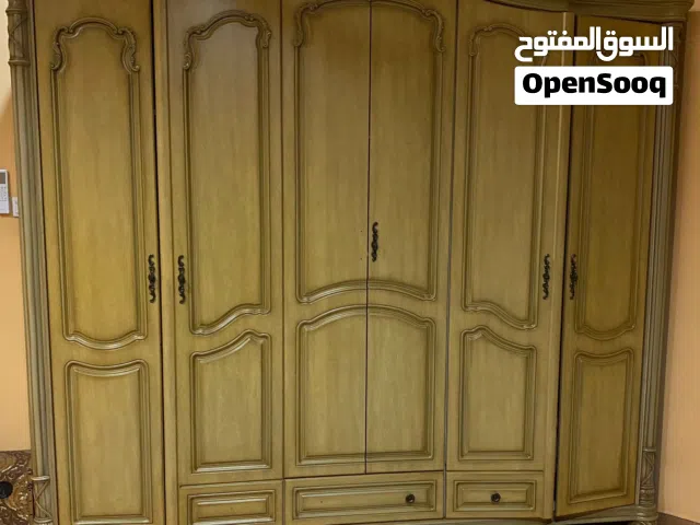كبت للبيع cupboard for sell