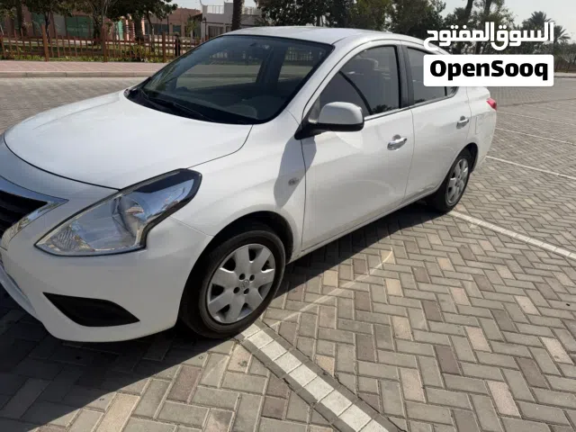 نيسان صني للأجار اليومي ب9.900 و متوفرة للأجار الاسبوعي و الشهري