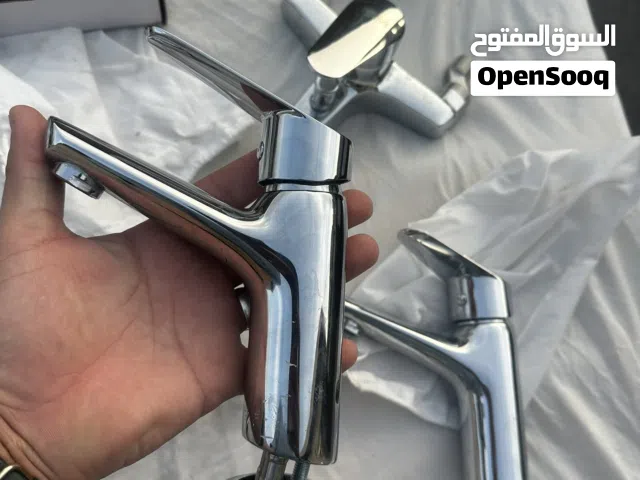 حنفيات مغاسل fiore عدد3 ووحده صيني وبطاريه دوش fiore