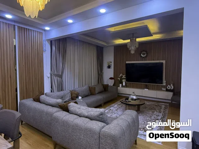 شقة للبيع طابق الرابع