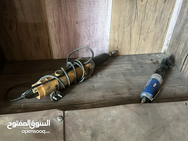 ورشه متاكمله للبيع عده فيتريه