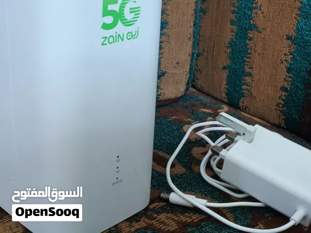 راوتر زين بحاله ممتازه استعمال قليل بس على شبكة زين