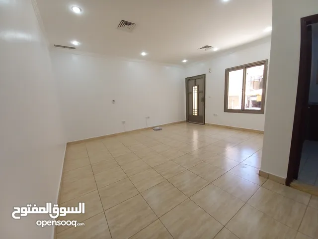 0 m2 3 Bedrooms Apartments for Rent in Hawally Salwa