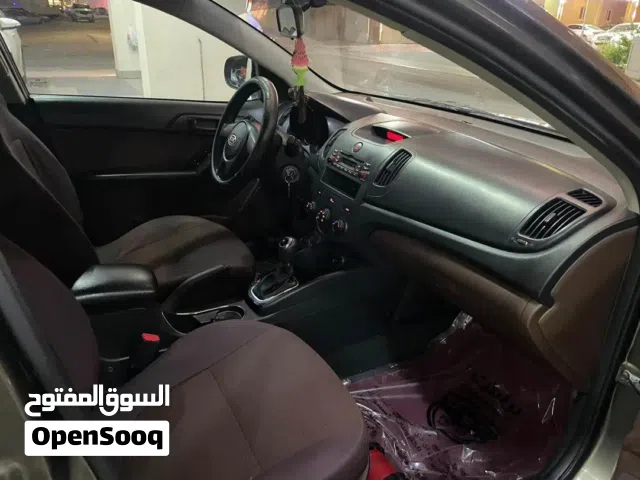 Used Kia Cerato in Northern Governorate