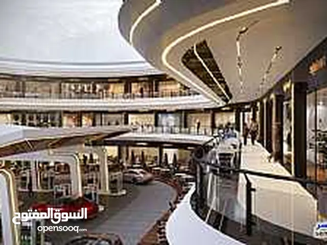 محل ارضي صف اول للبيع مطلوب مليون و 700 الف و ايجاره 54 الف شهريا ينفع اي نشاط
