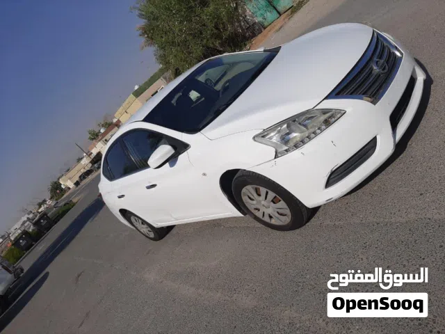 2014 نيسان سنترا SL