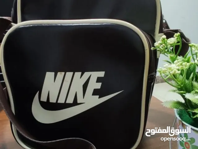شنطة اصلية جلد طبيعي Nike من تركيا كروس cross