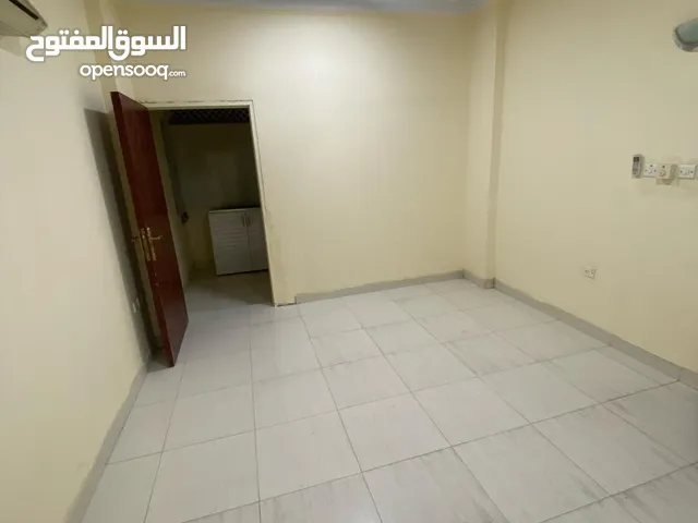 30 m2 Studio Apartments for Rent in Muscat Ghubrah