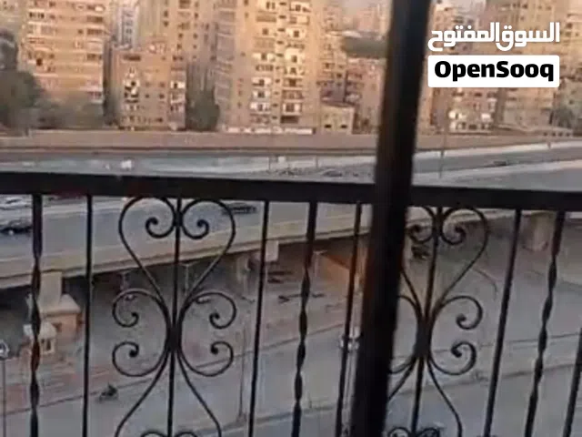 شقة تحفة للبيع