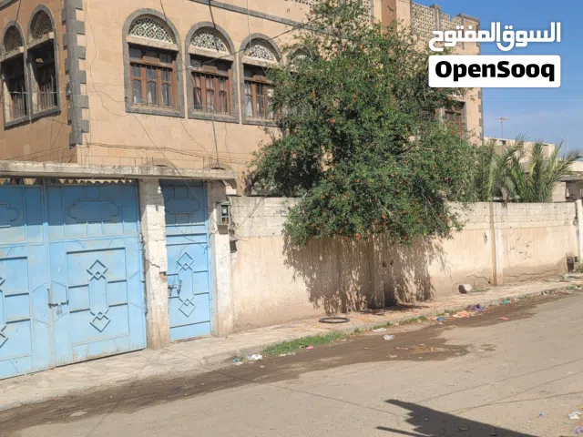 فله في الاصبحي  دورين  حجر مساحه 8 لبن واجه شرقي  حوش سياره  شارع 12 في افضل حي