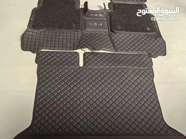 ارضيات سيارات كهربائية وغطا تايلو وارضية صندوق واكسسوارات اخرى