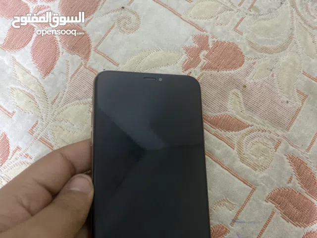 ايفون اكس ماكس نضيف حيل لون فضي