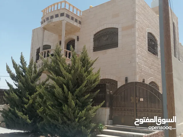 385 m2 More than 6 bedrooms Townhouse for Sale in Amman Salihiyat Al-Abid