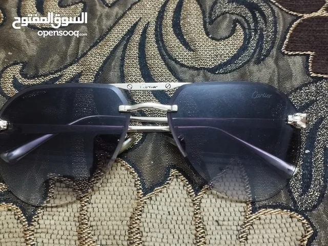 كارتير مع علبتها الاصليه بحال الجديد للبيع
