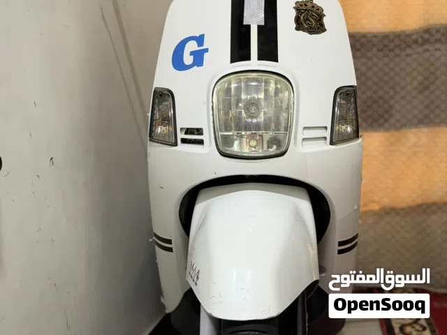 دراجه بوليسي رمبه صارلها 3شهور من منزلها كامله مابيها اي نقص كفراتها مختمات كلهن للمحرك نفس الختم